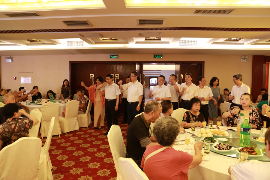 1541056309885356.jpeg 1.jpg